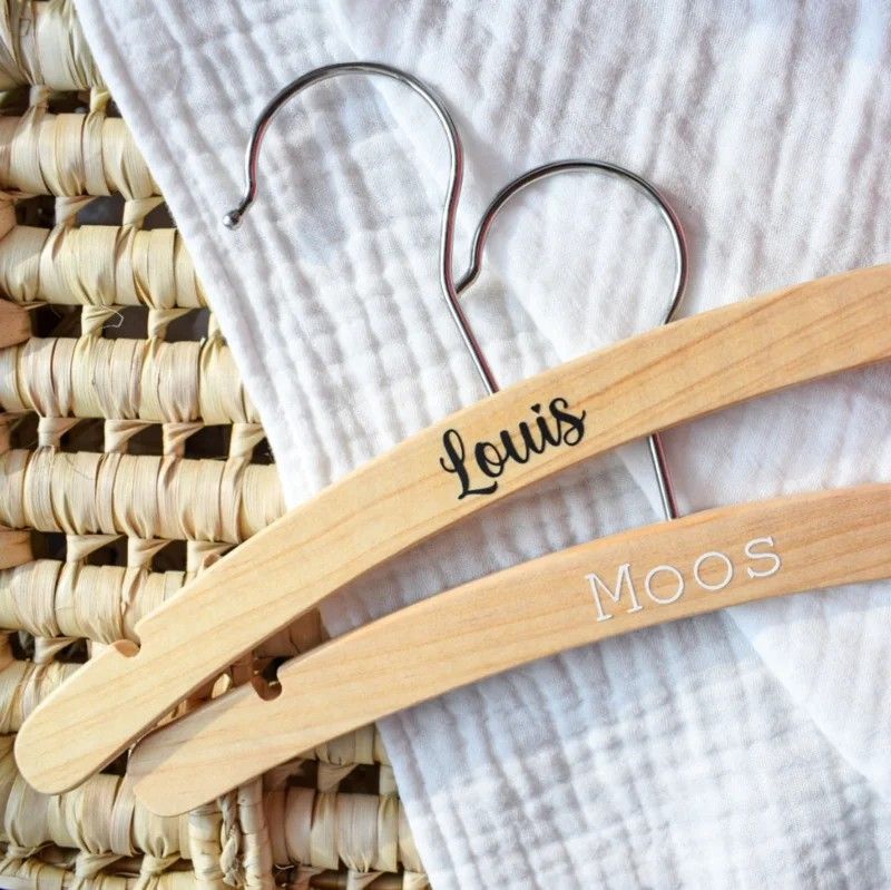 Kledinghanger met naam | hout