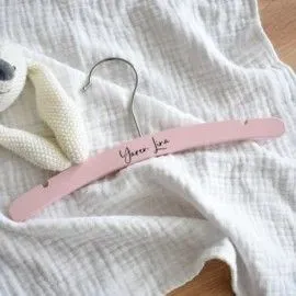 Kledinghanger met naam | roze